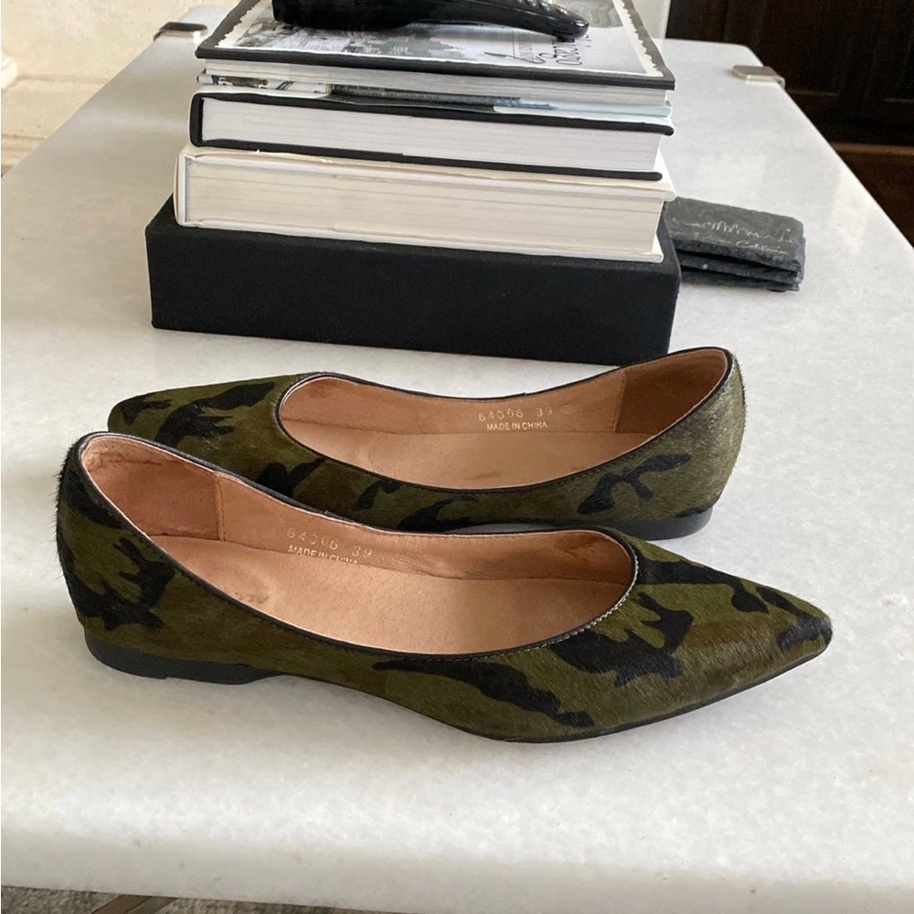These All Black Green Army Hair Shoes